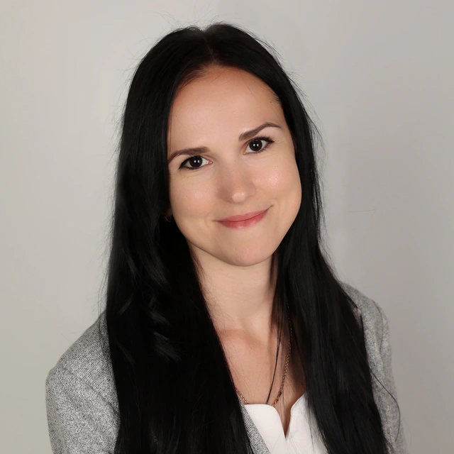 Valentyna F. — zespół S-WORK